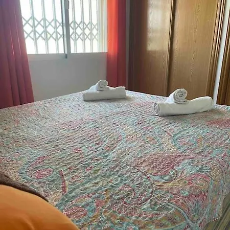 Del Mar Villa *