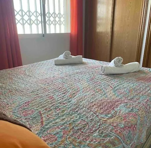 Del Mar Villa *